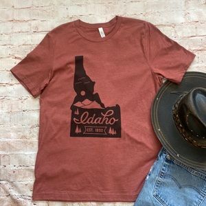 Idaho T-Shirt Brick Red Size Small NWOT